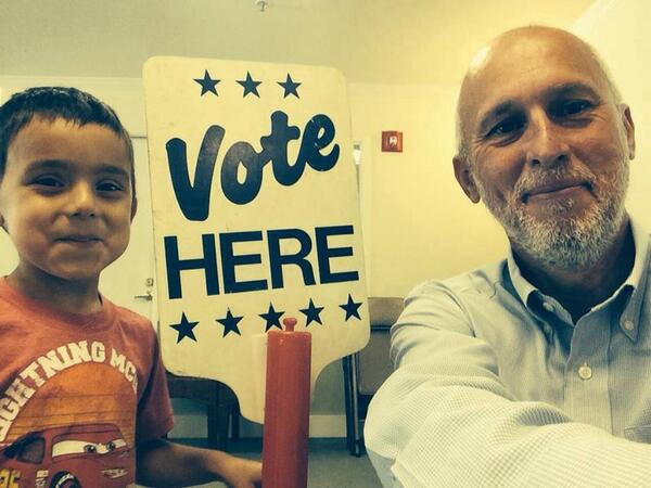 DavisforDavis's tweet photo. Election Day Is Here! Did you vote? Find you polling place here http://t.co/I2yZbEp0MV #davisca #davis #UCDAVIS http://t.co/EPUPNMxKCM