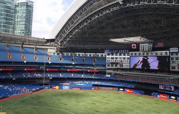 CDNBaseballNet's tweet photo. Happy 25th to SkyDome/Rogers Centre http://t.co/KB2uKvgsMb  #BlueJays http://t.co/ggzX8A2Ba4