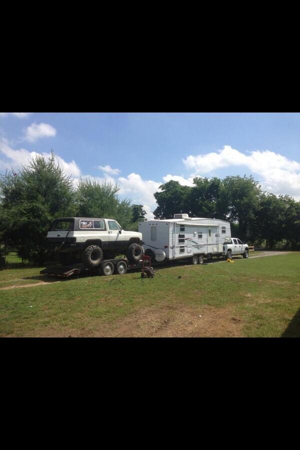 Show us how you travel in style, send your pics to us <a href="/BricksOffRoad/">Brick's Off Road</a> #trucksgonewild!!