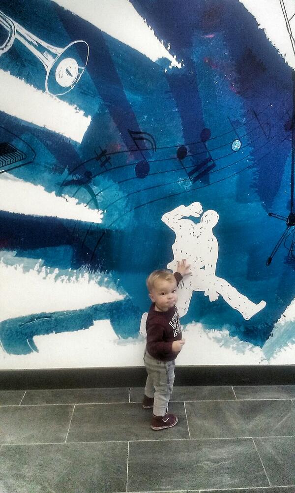 Mommamoosediary's tweet photo. Loving @DudleyEvolve today! Running around the space like a wild thing, high fiving the dudes dancing on the walls. http://t.co/FwptuRE5yG