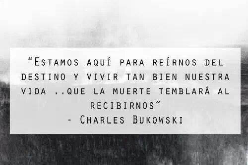 eemaab's tweet photo. Estamos aqui... ☺️😊 @sebastianrulli http://t.co/Qh0fUFBsyZ