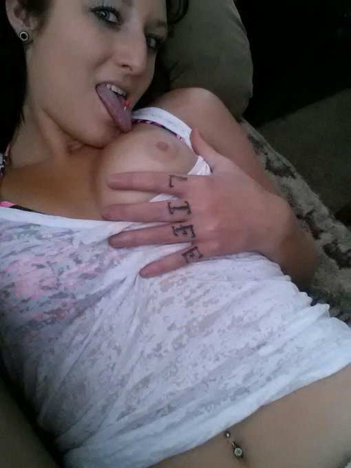#TT #tuesdaymotivation #TuesdayTreat #boobs #bellypiercing #TattooTuesday #tattooedladies enjoy your