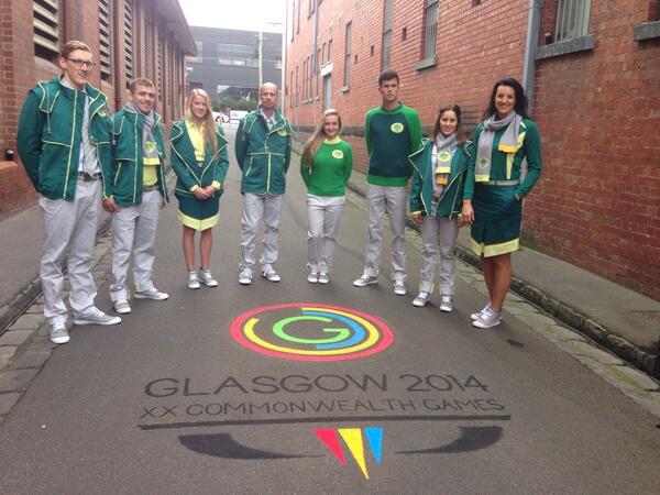 MelinaSarris7's tweet photo. Our Aussie Athletes show off their Commonwealth Games uniforms in Glasgow Street Collingwood @7NewsMelbourne http://t.co/68WDkJPevL