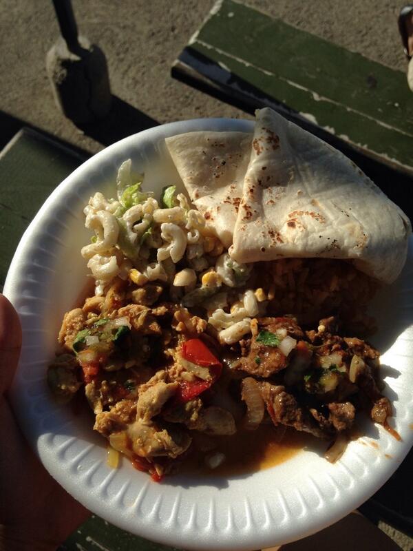Nogales2014's tweet photo. @Nogales2014: ATTENTION SENIORS! GET A FULL PLATE OF FOOD FOR $2!! AND GET TO SWIM! http://t.co/6MUx5ra9x5