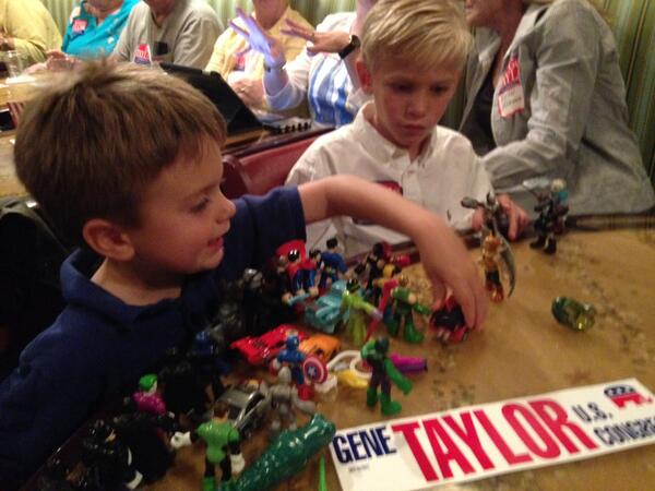 WLOX's tweet photo. Some young @GeneTaylor4MS supporters http://t.co/V2zoowC9ui