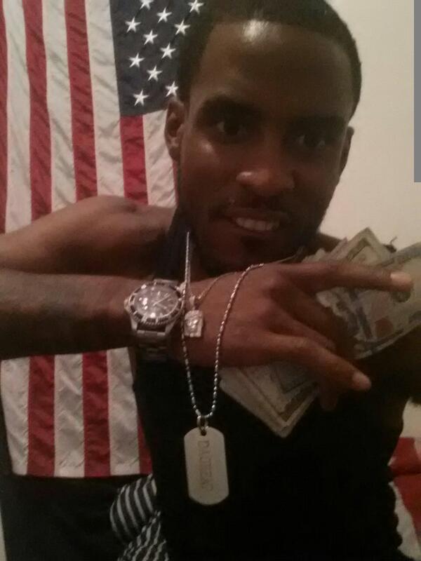 famericadagr8's tweet image. I Deserve It #dagr8