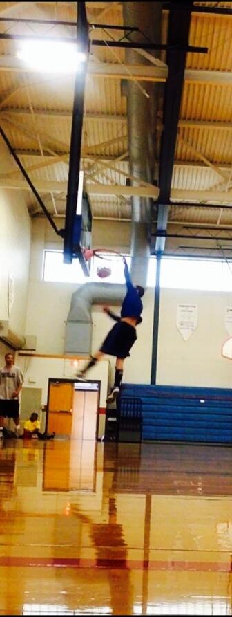 johnsore123's tweet photo. Light work http://t.co/K6HW3582os