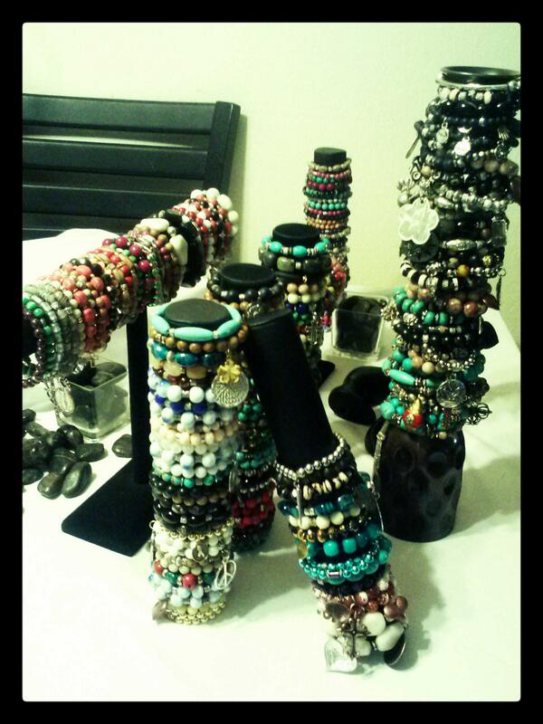 beadzyarmcandii's tweet photo. @traccijohnson http://t.co/q5Y6jh7teb