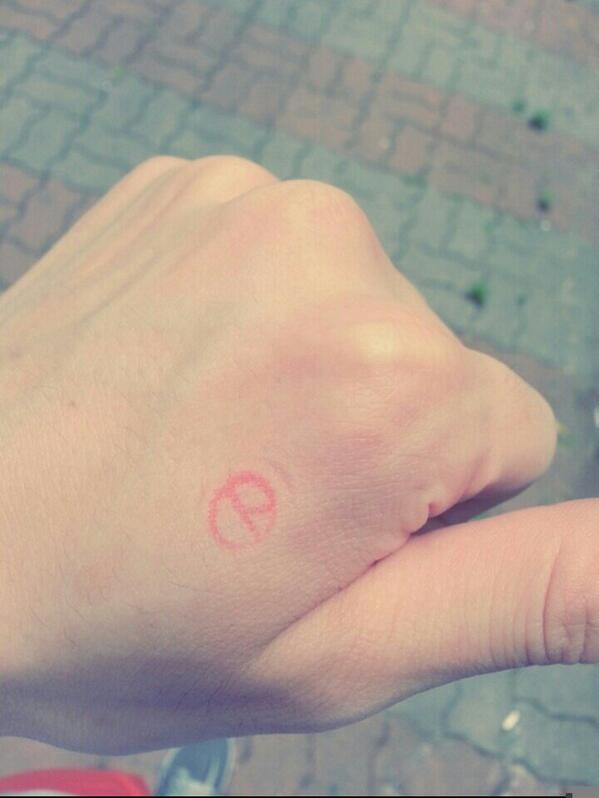 9Koon's tweet photo. 아..투표하기 귀찮은데..이구..그래도투표는 꼭 해야하는거지! http://t.co/PkiZtpipyE