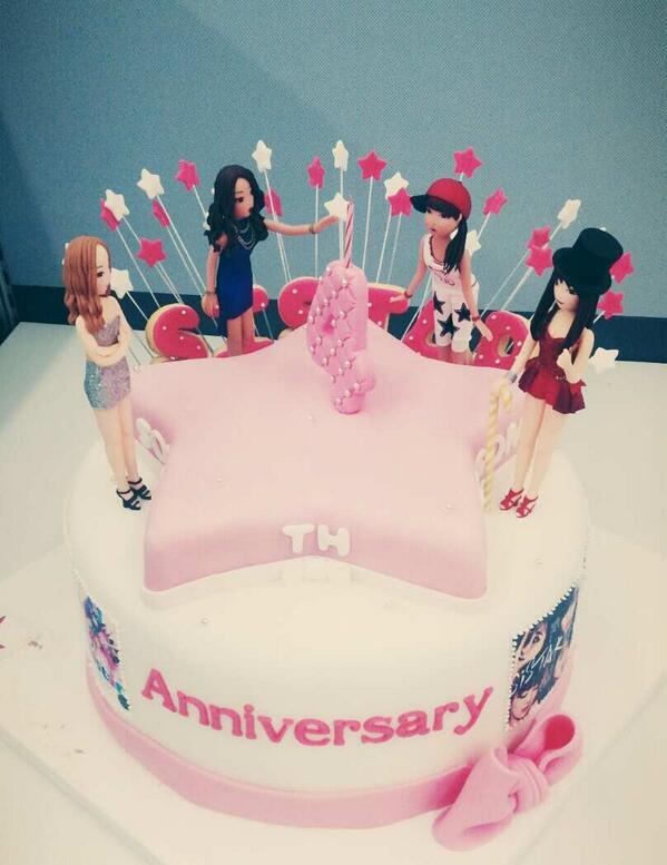 sistarsistar tweet picture