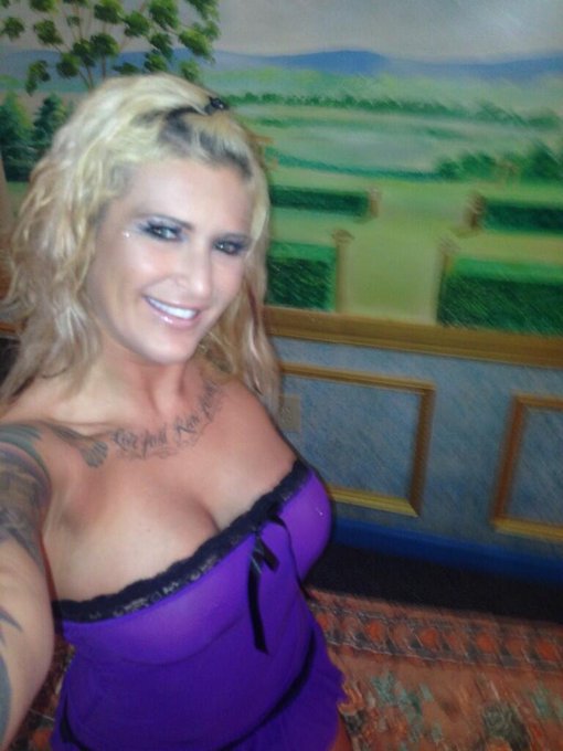 Mornin pervs! http://t.co/1FxOOEMbbe<a href="/tag/bookme"class="tags"><span>#bookme</span></a><a href="/tag/bigboobs"class="tags"><span>#bigboobs</span></a><a href="/tag/pornstar"class="tags"><span>#pornstar</span></a><a href="/tag/inkslut"class="tags"><span>#inkslut</span></a>