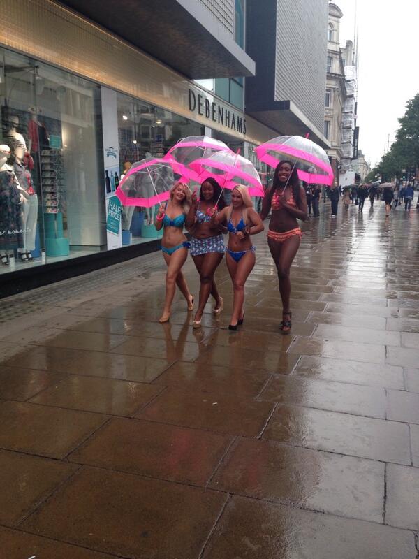 curvykate's tweet photo. We had a fab morning with the #ModelMates @MarkHeyes &amp; @ITVLorraine thanks @Debenhams xxx http://t.co/wRSPpMaiok