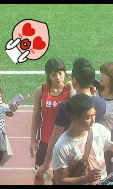 BpRhgChCUAAY6zZ.jpg:large