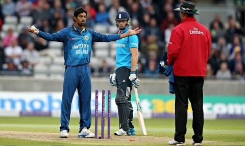 CPCCPanthers's tweet image. To Mankad, or not to Mankad? That is the question #RDCA #Mankad