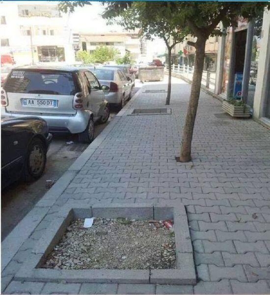 hansbrinker's tweet photo. Esto es lo que pasa cuando se te mueve una capa de autocad y no te das cuenta. http://t.co/UFBLi5XCJC