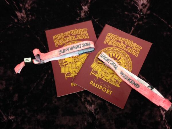 HardRockLondon's tweet image. RT &amp;amp; follow @HardRockLondon to win 2 weekend camping tix to @IsleOfWightFest &amp;amp; rock out at the #HardRockRisingStage