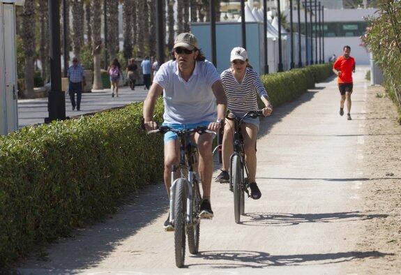 #ATENCION #multan #bici PASEO MARITIMO #Valencia <a href="/NoSePuedeVLC/">No se puede... Vlc</a> @Massavalencia <a href="/ciclistafurioso/">Ciclista Enfurecido</a> lasprovincias.es/valencia-ciuda…