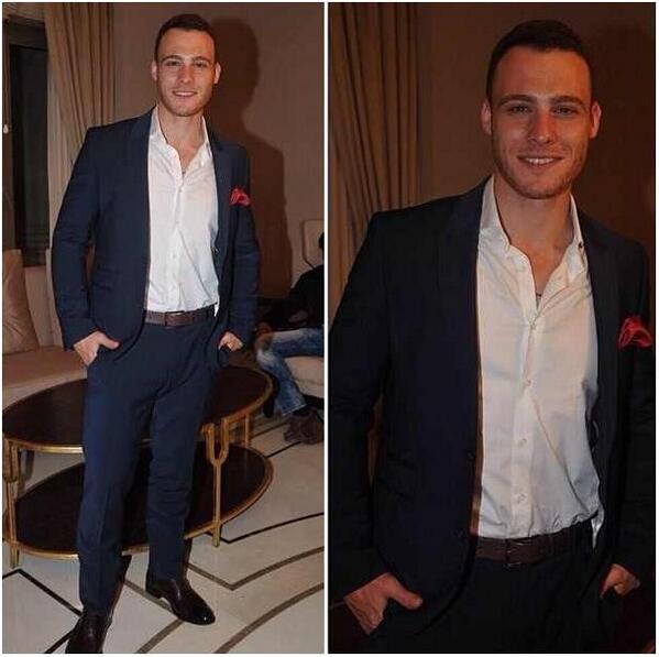 Damat_Official's tweet photo. Magazin Gazetecileri Derneği “Altın Objektif Ödül” töreni #KeremBursin 'in tercihi #Damat... #MGD2014
@KeremBursin http://t.co/58m8qfbmtG