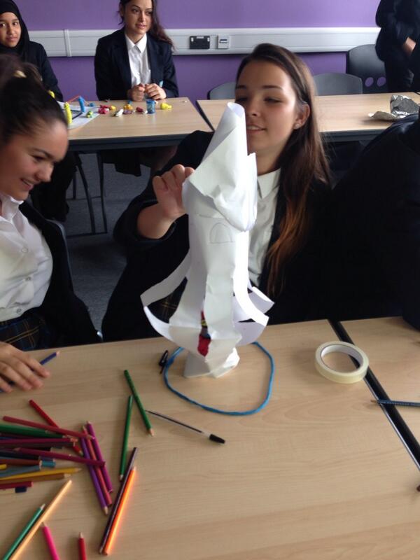 HumsBA's tweet photo. I think this year 10 @bedford_academy history castle needs a bit of work?! #squidcastle #zest #goodeffort http://t.co/SiYMNqlgbZ