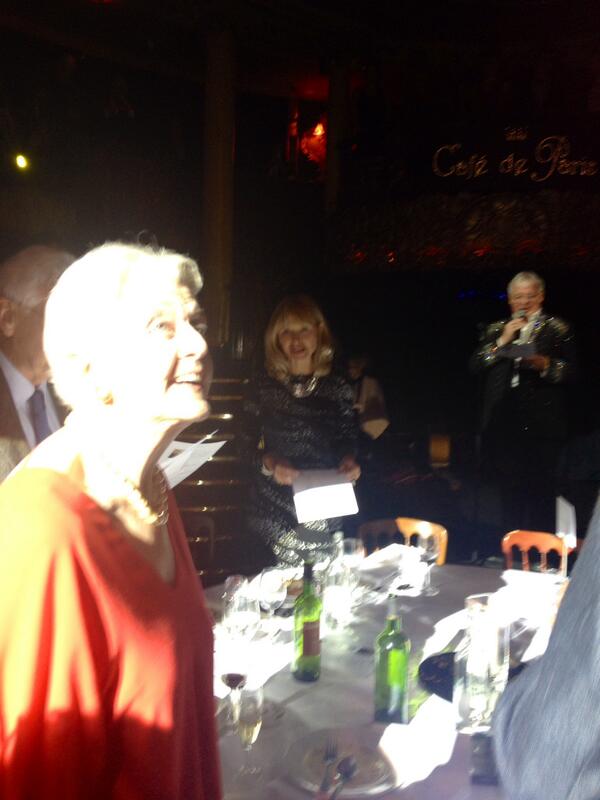 The cast of <a href="/BlitheSpiritLDN/">Blithe Spirit</a> said farewell to Angela Lansbury by staging a cabaret at the Cafe de Paris last night