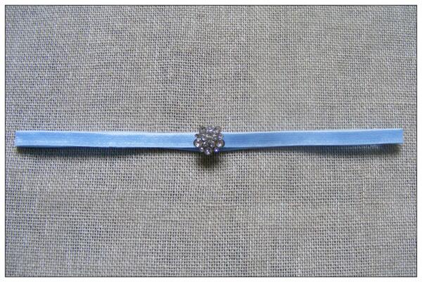 theredindianuk's tweet photo. It's just different !  Annabella Bridal Garter | New &amp; Exclusive for | http://t.co/xeYPp1bIhp @PromoUrWedding http://t.co/NH5TVQzhyW