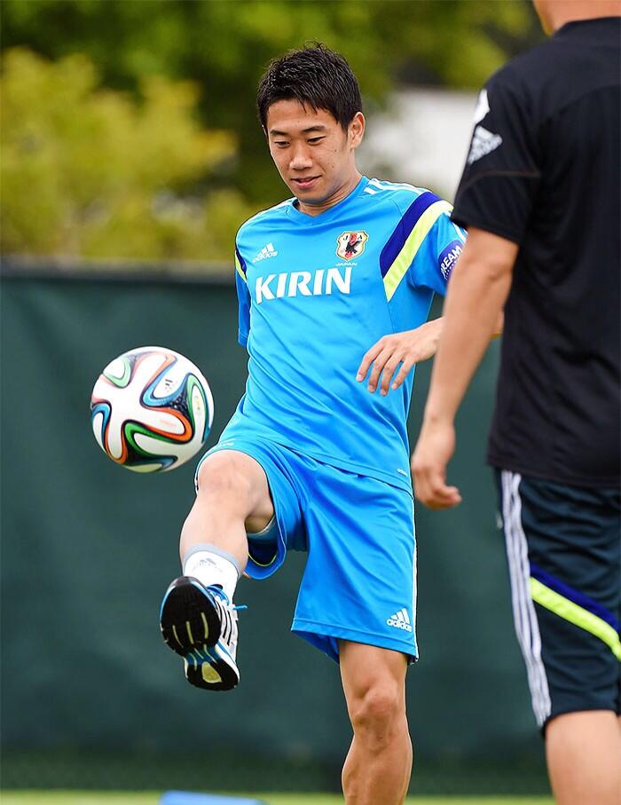 りゅうじ 香川真司さんスネ毛を剃った模様 トゥルン香川 Http T Co Xwdotnme4b