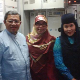 Guw3h's tweet photo. Sister in law with @netty_heryawan http://t.co/97DhZdfgIz