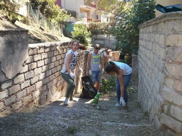 Rock your school tweet media