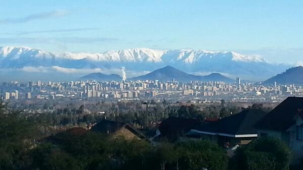 Que Maravilla ver Santiago sin Smog, desde mi cerro.....<a href="/santiagoapie/">Santiagoapie</a>
