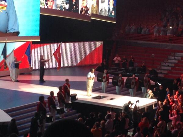aiming2dream's tweet photo. #WMTShares  Awesome! http://t.co/zBloAH5BFm