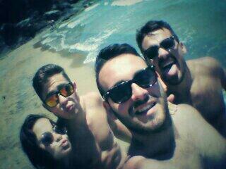 pedrovera103's tweet photo. #Selfie #Beach #Love http://t.co/s5fAVcCW3w