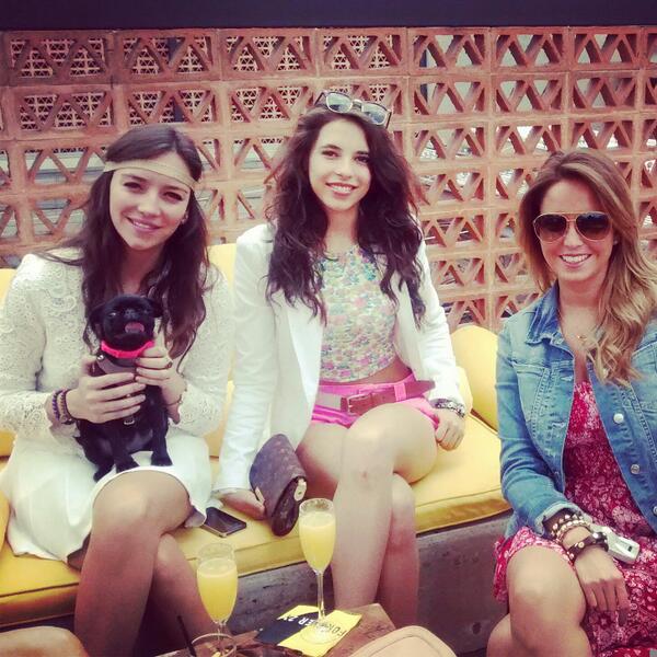 raspberrymag's tweet image. Buen ambiente en la #poolsummer #summerforever @Forever21Mexico