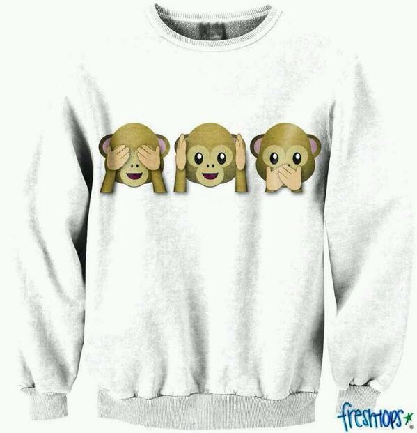 DeboSuponerQue's tweet photo. RT sí amas esta sudadera. http://t.co/SdVPJcm2lA