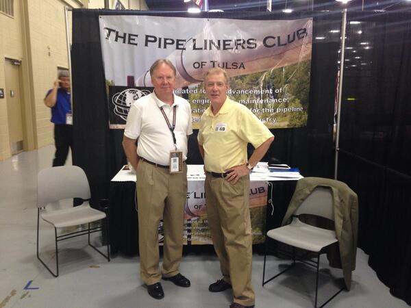 TulsaPipeliner's tweet photo. Thank you volunteers working the booth at the 2014 Tulsa Oilfield Expo! Stop by booth #1502! @OilfieldExpo http://t.co/xBKGqS7ye7