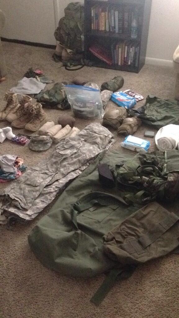 ArmyLauren's tweet image. The struggle is real...#LDAC #ROTCproblems