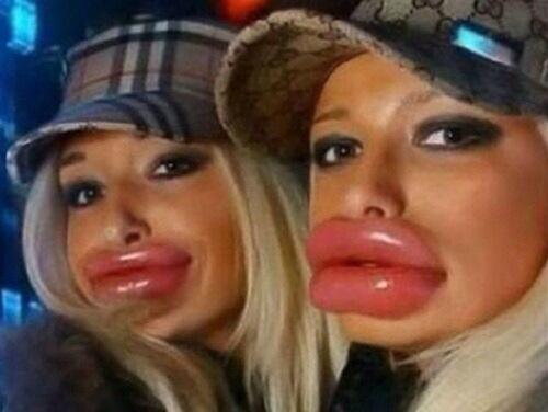 JESS_VIP_TV's tweet photo. Oui, Oui !!
J'ai trouvée pire que la bouche de Vanessa !! #LesAnges6 http://t.co/ZgjDKhYg8v