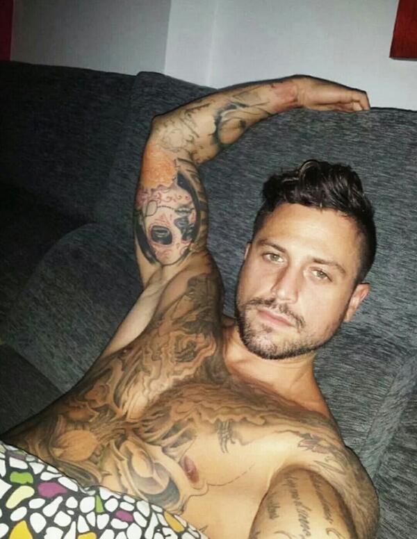 CFPASCUALIN's tweet photo. Una mirada lo dice todo... http://t.co/Gxd9a1tG4l