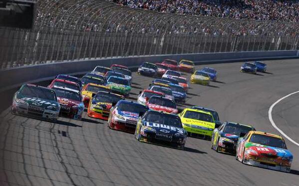 nivashkumar9's tweet photo. "@AutoSportsArt: #NASCARPICS #NASCAR http://t.co/A3QqWJyHaf"