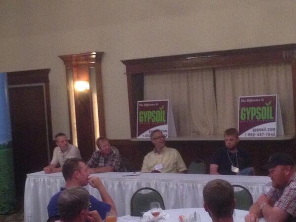 GypsoilRyan's tweet photo. Distributor FAQ panel to build gypsum use knowledge!! http://t.co/WSl0D0RAb1