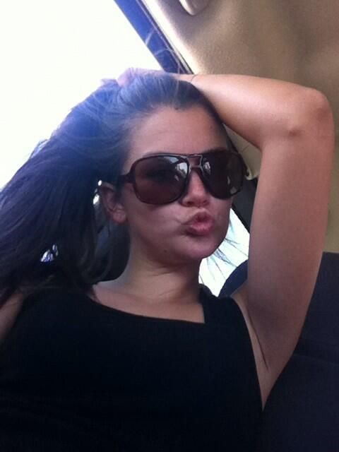 Kiss kiss http://t.co/7EfV0zkvj5<a href="/tag/haze"class="tags"><span>#haze</span></a>