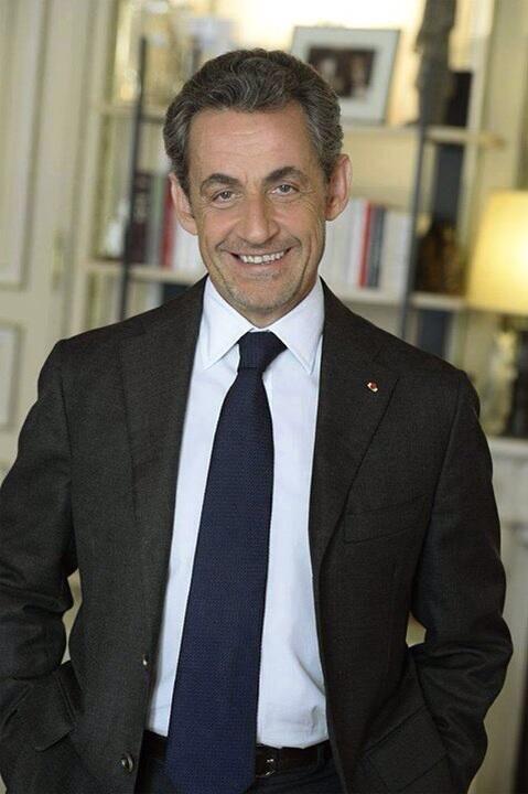 NS_Reviens tweet picture