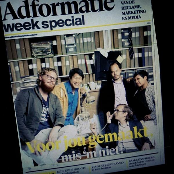 RogerBloem's tweet photo. On the cover of a magazine.
#Adformatie #marcom14 http://t.co/l2fgN51DlJ