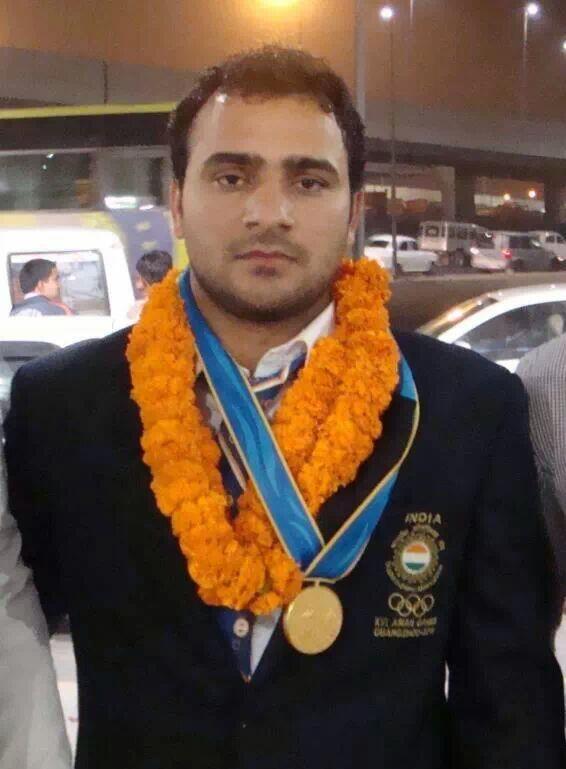 m00492440's tweet photo. @Charuonsports http://t.co/3J2h9KLAbi