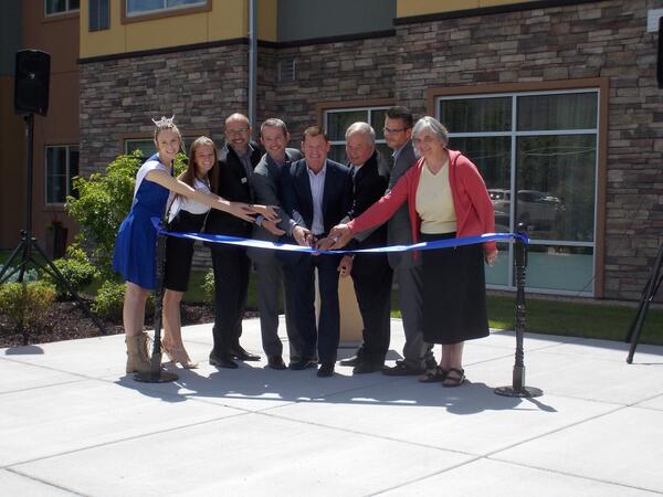 LeisureCare's tweet image. This past weekend @LeisureCare celebrated the grand opening of our newest community, @TreeoConnect, in Orem, UT!