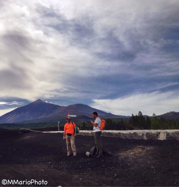 MMarioPhoto's tweet photo. Fantástica Ruta de los Volcanes guiados genialmente por @cevisit_erjos con @Tenerife_Ocio #Tenerife #Canarias http://t.co/FqdLjxwl45