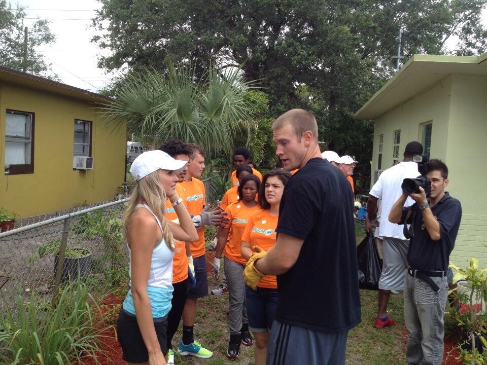 BpTpppvIYAI0D5O.jpg:large