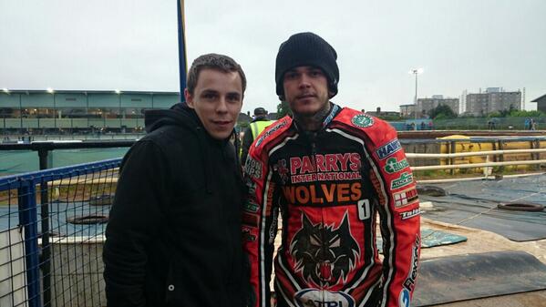 vatcher25's tweet image. My husband with Tai @TWoffinden thanks tai xx
