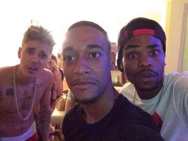 thekidrauhlking's tweet image. JUSTIN AND THE CLIQUE WATCHING MADISON'S VIDEO LIKE