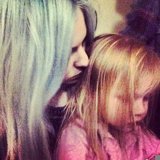 FalseElsa's tweet image. lux and I