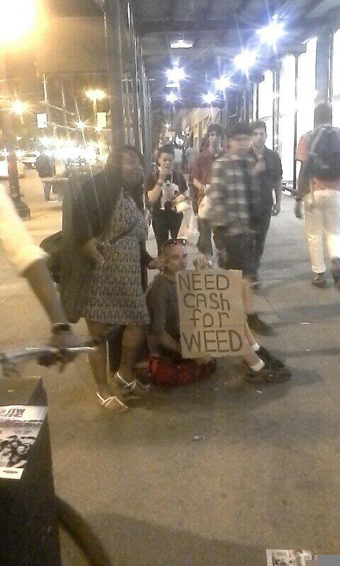 will89kennedy's tweet photo. Seen this last night #Honest  #Chicago http://t.co/5HCeY8P8Ej
